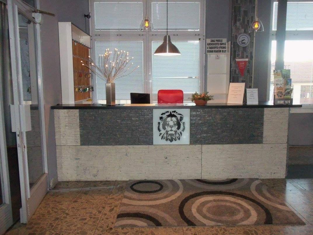 Hotel Bily Lev Rokycany Dış mekan fotoğraf