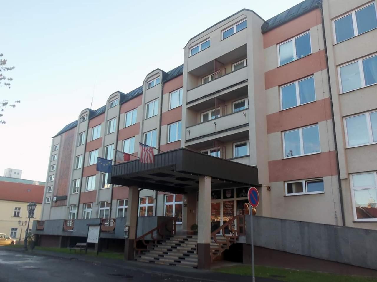 Hotel Bily Lev Rokycany Dış mekan fotoğraf